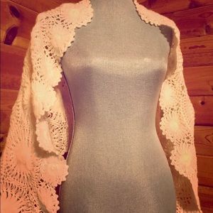 Vintage virgin wool shawl wedding